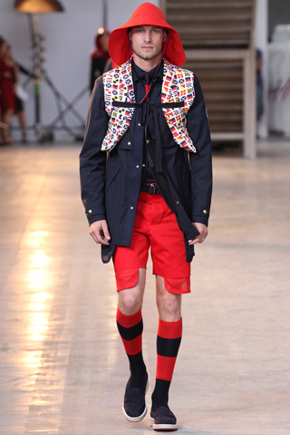 Moncler Gamme Bleu / - 2013